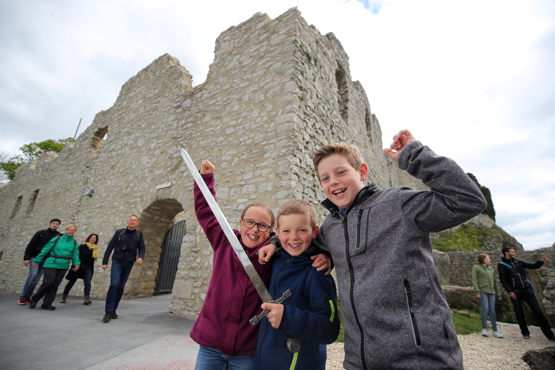 Festungsruine Hohenneuffen, Besucherinnen und Besucher, Kinder
