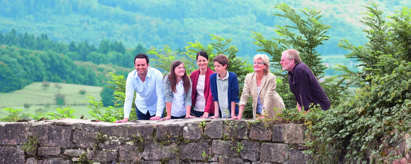 Festungsruine Hohenneuffen, Besucher auf dem Hohenneuffen