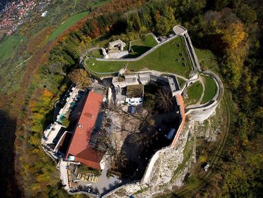 Festungsruine Hohenneuffen von oben